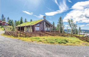  Three-Bedroom Holiday Home in Sjusjoen  Sjusjøen